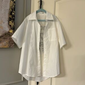 Nice, beautiful, comfortable shirt for girls size 9